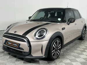 Used 2022 MINI Hatch Cooper Hatch 5-door