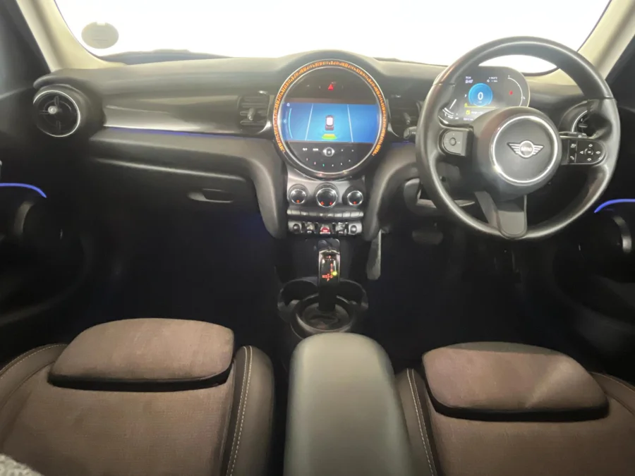 Used 2022 MINI Hatch Cooper Hatch 5-door - WeBuyCars Richmond