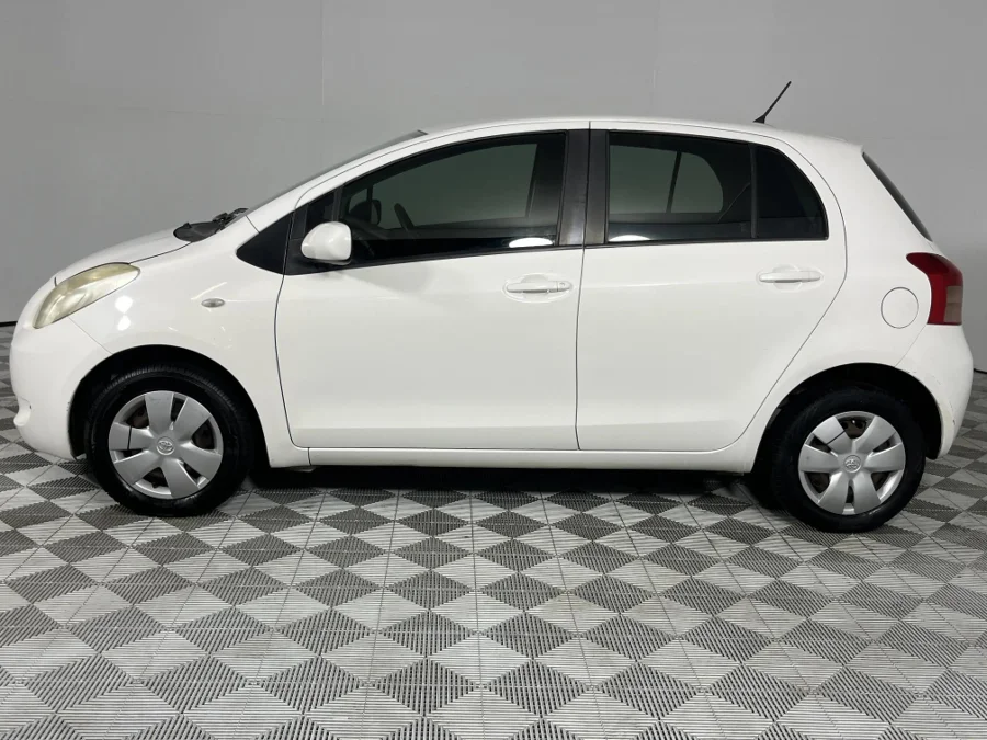 Used 2007 Toyota Yaris 1.3 5-door T3+ - WeBuyCars Richmond