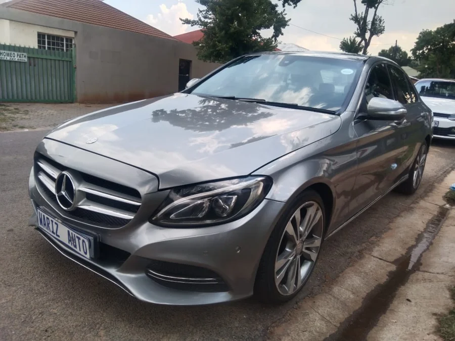 Used 2015 Mercedes-Benz C-Class C180 Classic auto - Wariz Auto Used 2015 Mercedes-Benz C-Class C180 Classic auto - Wariz Auto
