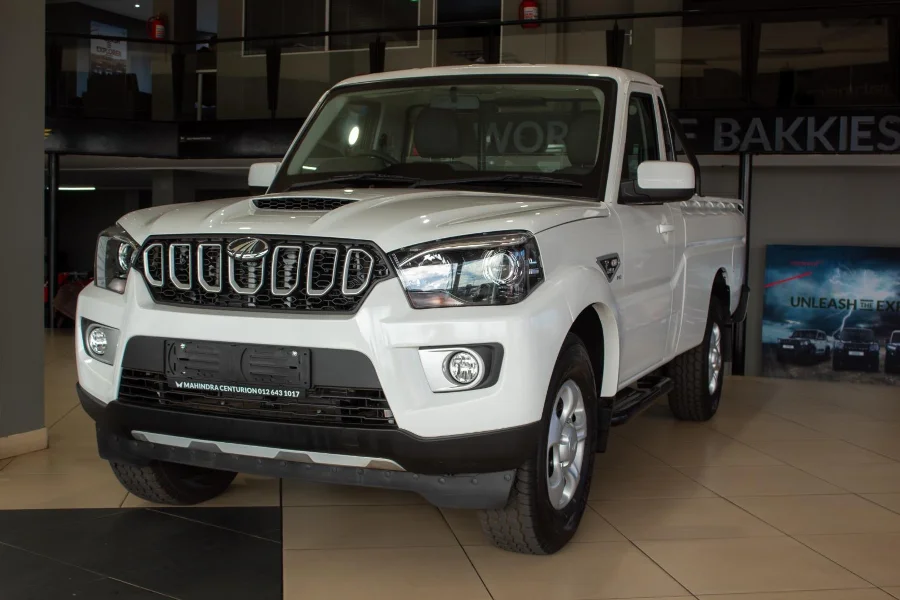 New 2025 Mahindra Pik Up 2.2CRDe single cab S6 - Mahindra New Cars Centurion