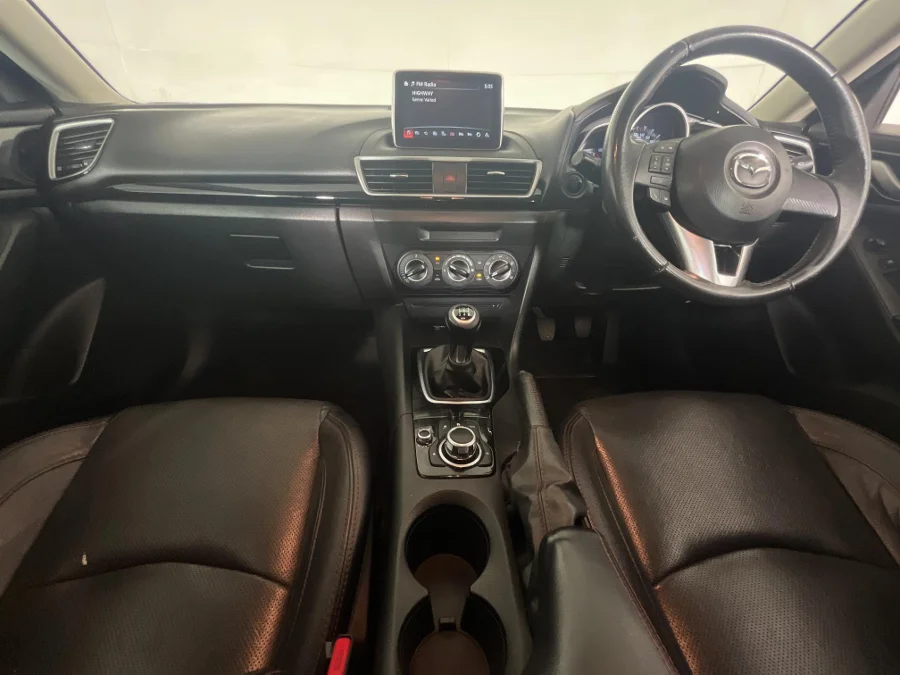 Used 2015 Mazda Mazda3 hatch 1.6 Dynamic - WeBuyCars Riverhorse Used 2015 Mazda Mazda3 hatch 1.6 Dynamic - WeBuyCars Riverhorse