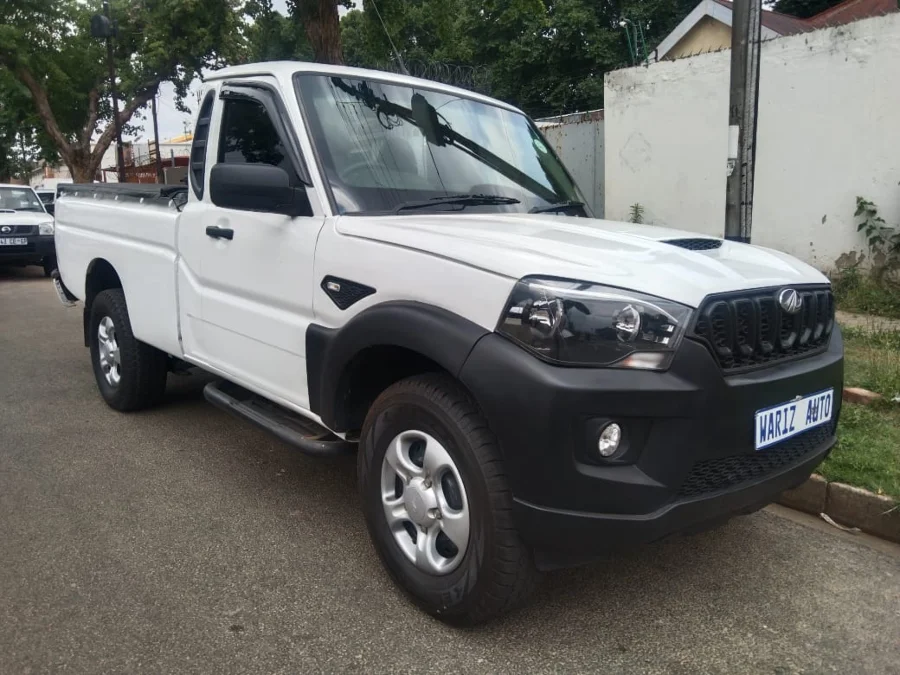 Used 2022 Mahindra Pik Up 2.2CRDe single cab S4 - Wariz Auto Used 2022 Mahindra Pik Up 2.2CRDe single cab S4 - Wariz Auto