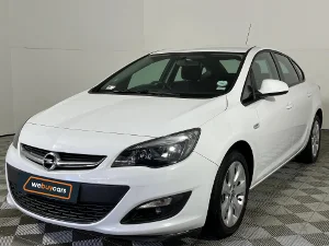 Used 2014 Opel Astra sedan 1.6 Essentia
