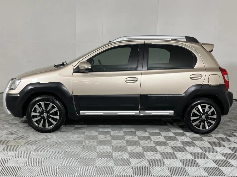 Used 2021 Toyota Etios Cross 1.5 Xs - WeBuyCars Vereeniging Used 2021 Toyota Etios Cross 1.5 Xs - WeBuyCars Vereeniging
