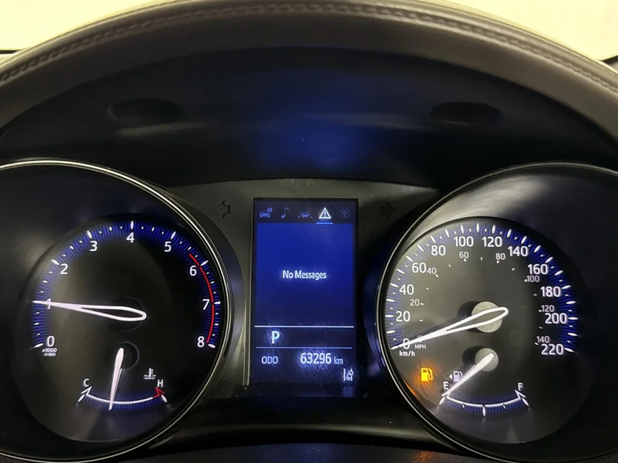 Used 2020 Toyota C-HR 1.2T Luxury - WeBuyCars Midstream