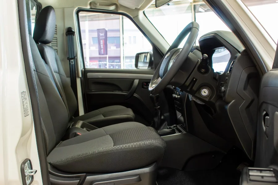 Used 2025 Mahindra Pik Up 2.2CRDe single cab 4x4 S6 - Mahindra Used Cars Centurion