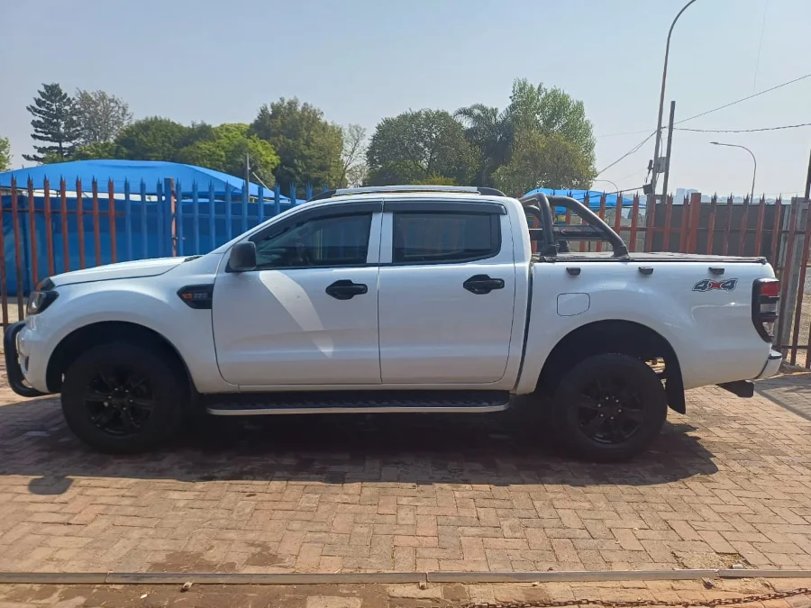 Used 2022 Ford Ranger 2.2TDCi double cab 4x4 XLS auto - MPC Auto Used 2022 Ford Ranger 2.2TDCi double cab 4x4 XLS auto - MPC Auto