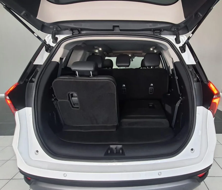 Used 2025 Mahindra XUV700 2.0T AX7L - Mahindra Used Cars Centurion