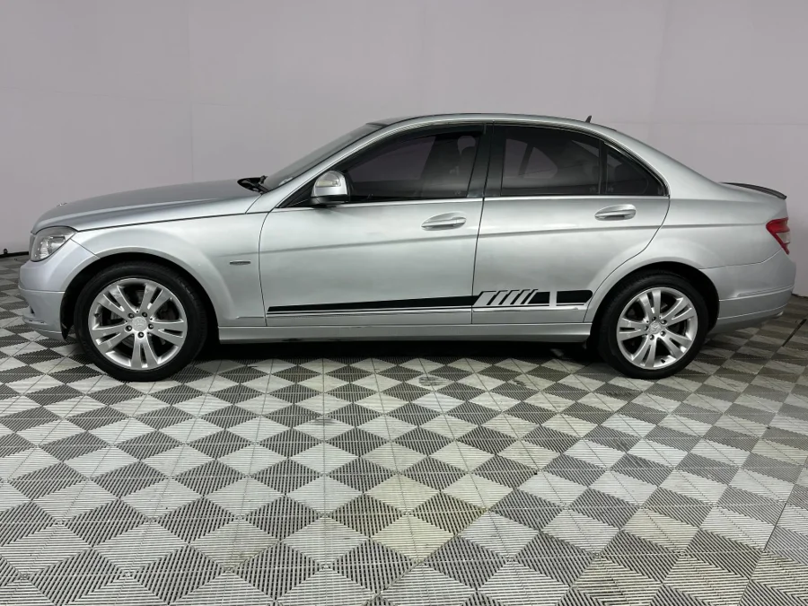 Used 2009 Mercedes-Benz C-Class C320CDI Elegance - WeBuyCars Brackenfell Cape Town
