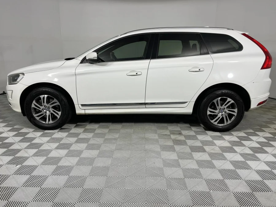 Used 2014 Volvo XC60 D4 Elite auto - WeBuyCars Silverlakes