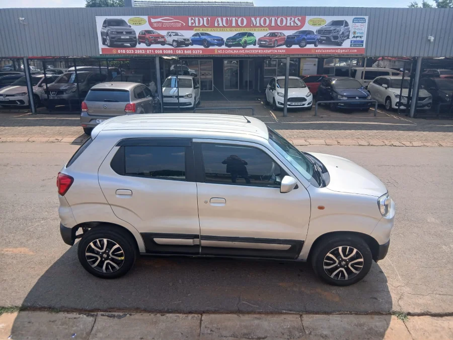 Used 2023 Suzuki S-Presso 1.0 GL manual - Edu Auto Motors