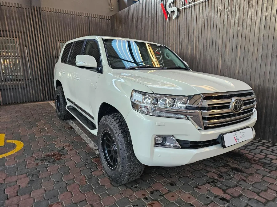 Used 2017 Toyota Land Cruiser 200 4.5D-4D V8 VX - VS Auto