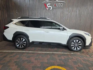 Used 2025 Subaru Outback 2.4T XT