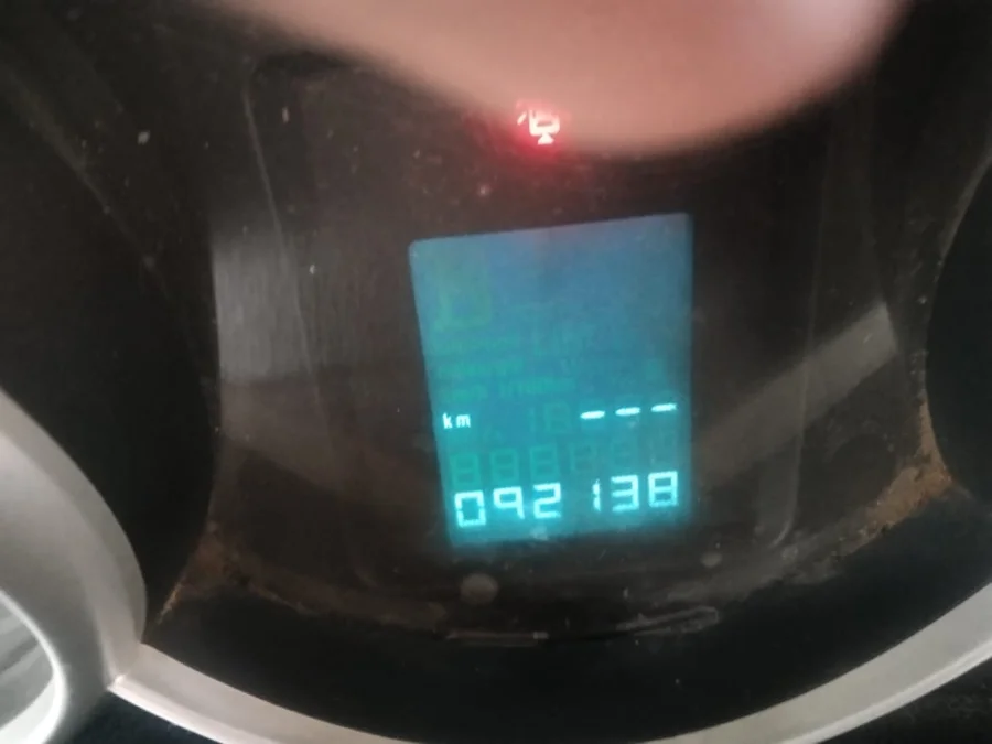 Used 2012 Chevrolet Cruze 1.6 L - Wariz Auto Used 2012 Chevrolet Cruze 1.6 L - Wariz Auto