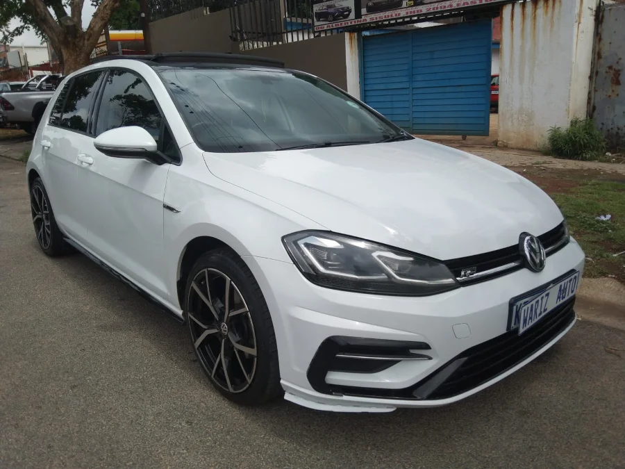 Used 2018 Volkswagen Golf 1.4TSI R-Line - Wariz Auto Used 2018 Volkswagen Golf 1.4TSI R-Line - Wariz Auto