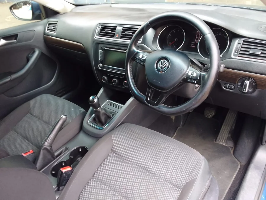 Used 2015 Volkswagen Jetta 1.4TSI Comfortline - Andy Auto Used 2015 Volkswagen Jetta 1.4TSI Comfortline - Andy Auto