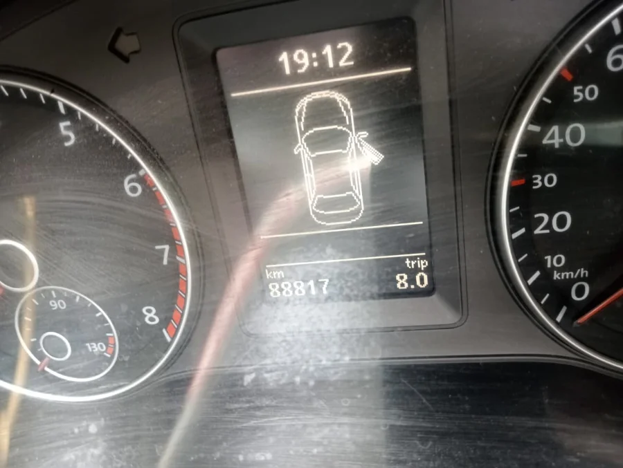 Used 2013 Volkswagen Jetta 1.6 Comfortline auto - Wariz Auto Used 2013 Volkswagen Jetta 1.6 Comfortline auto - Wariz Auto