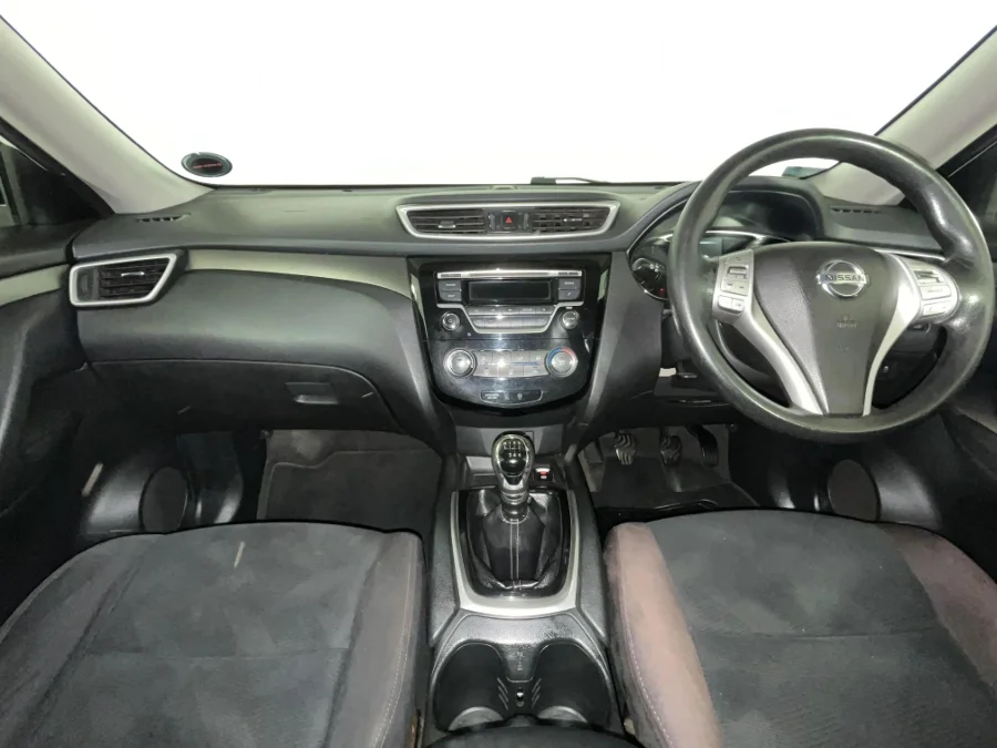 Used 2015 Nissan X-Trail 1.6dCi XE - WeBuyCars Germiston