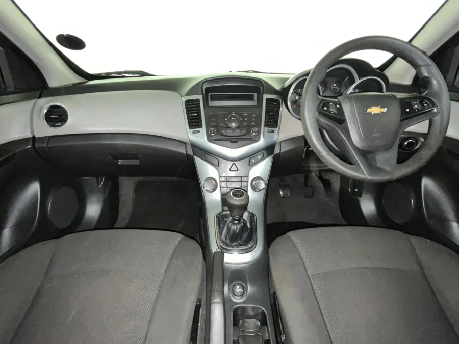 Used 2014 Chevrolet Cruze 1.6 L - WeBuyCars Germiston