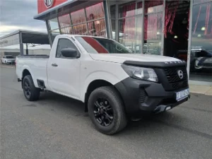 Demo 2025 Nissan Navara 2.5DDTi single cab XE