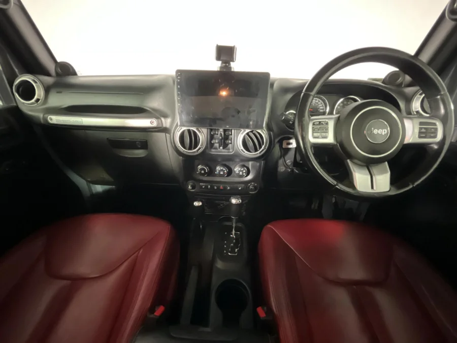 Used 2015 Jeep Wrangler Unlimited 3.6L Rubicon X - WeBuyCars Brackenfell Cape Town