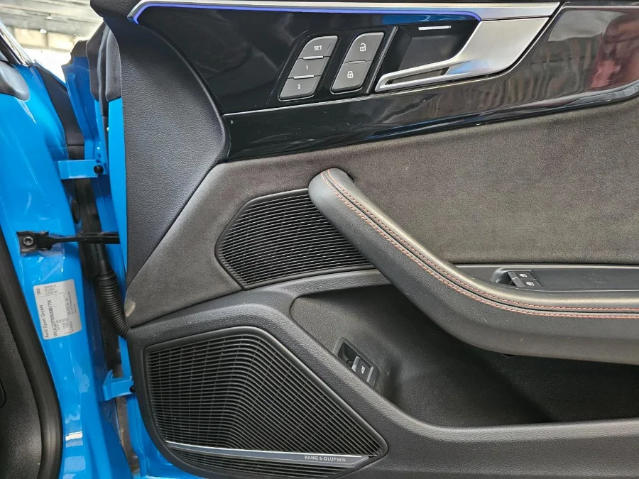 Used 2023 Audi RS5 coupe quattro - VS Auto