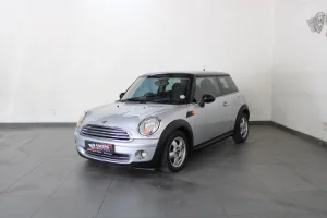 Used 2009 MINI Hatch Cooper steptronic
