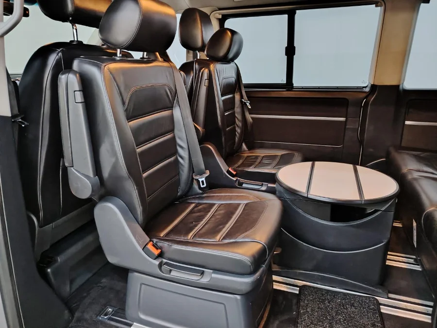 Used 2016 Volkswagen Caravelle 2.0BiTDI Highline 4Motion - BOTHA AND DEYSEL EXECUTIVE MOTORS Used 2016 Volkswagen Caravelle 2.0BiTDI Highline 4Motion - BOTHA AND DEYSEL EXECUTIVE MOTORS