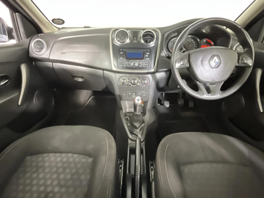 Used 2016 Renault Sandero 66kW turbo Dynamique - WeBuyCars JHB South