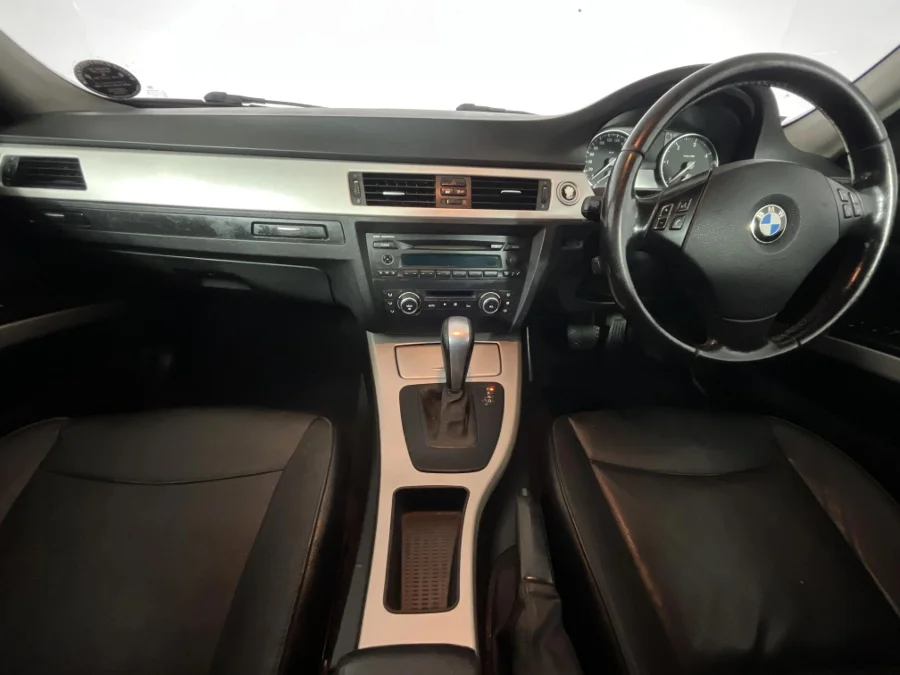 Used 2011 BMW 3 Series 320d auto - WeBuyCars Durban Used 2011 BMW 3 Series 320d auto - WeBuyCars Durban