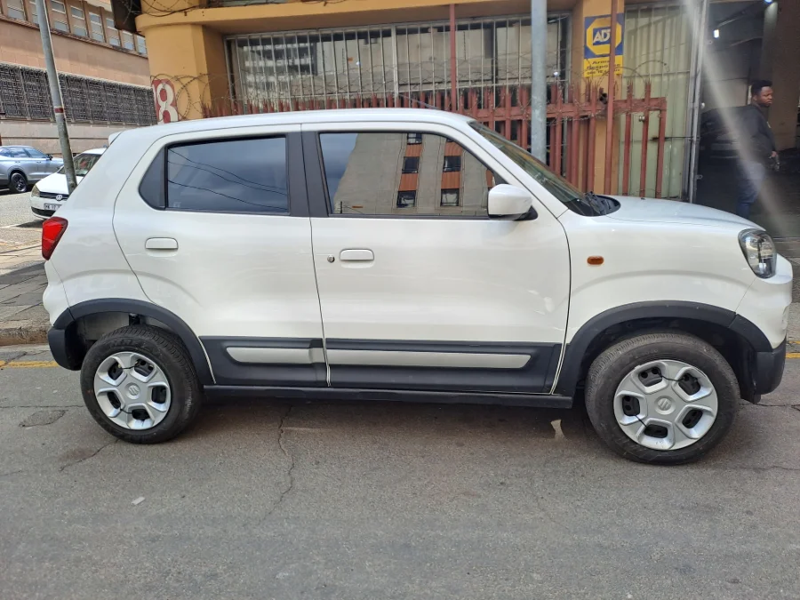 Used 2023 Suzuki S-Presso 1.0 GL+ manual - Freeman Cars Used 2023 Suzuki S-Presso 1.0 GL+ manual - Freeman Cars