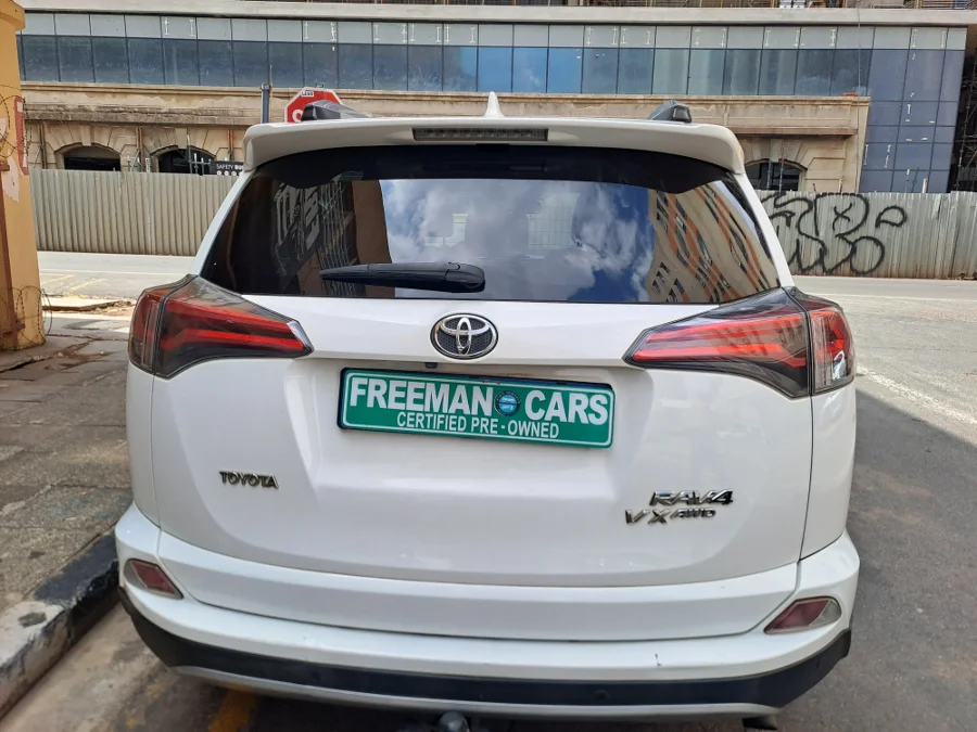 Used 2018 Toyota RAV4 200 5-door 4x4 automatic - Freeman Cars