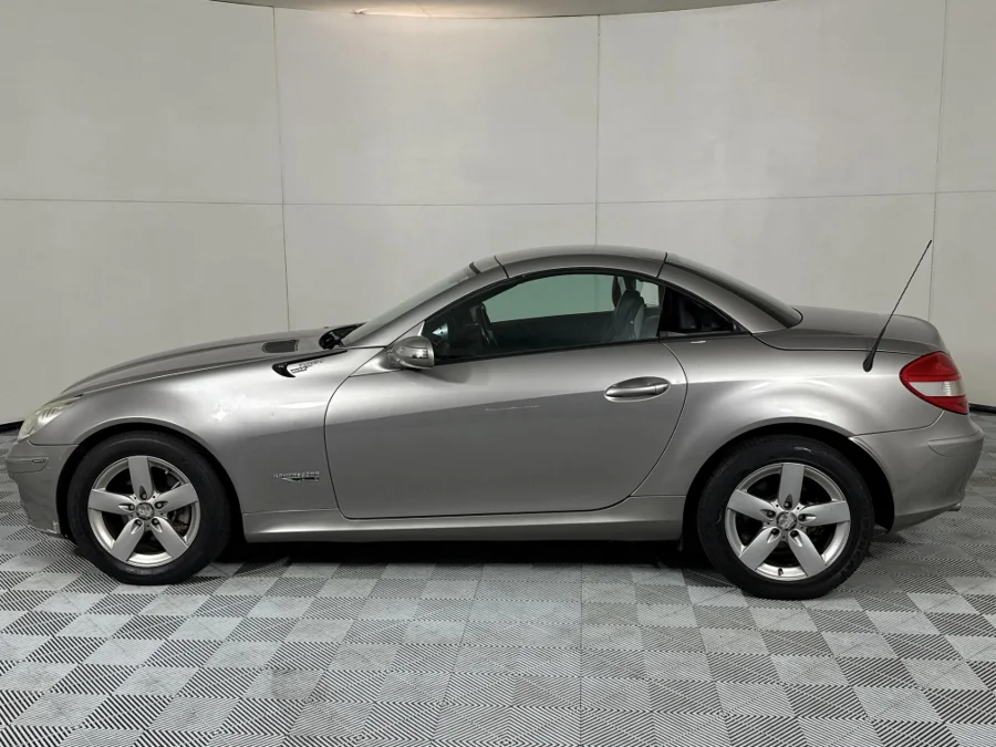 Used 2005 Mercedes-Benz SLK SLK200 Kompressor - WeBuyCars Midstream