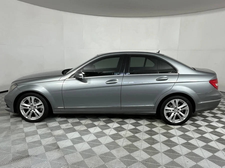 Used 2013 Mercedes-Benz C-Class C180 Avantgarde - WeBuyCars George