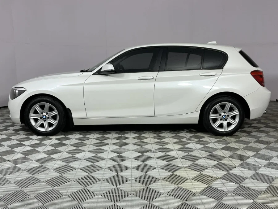 Used 2013 BMW 1 Series 116i 5-door Urban auto - WeBuyCars Epping Used 2013 BMW 1 Series 116i 5-door Urban auto - WeBuyCars Epping