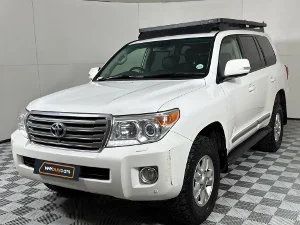 Used 2014 Toyota Land Cruiser 200 4.5D-4D V8 VX