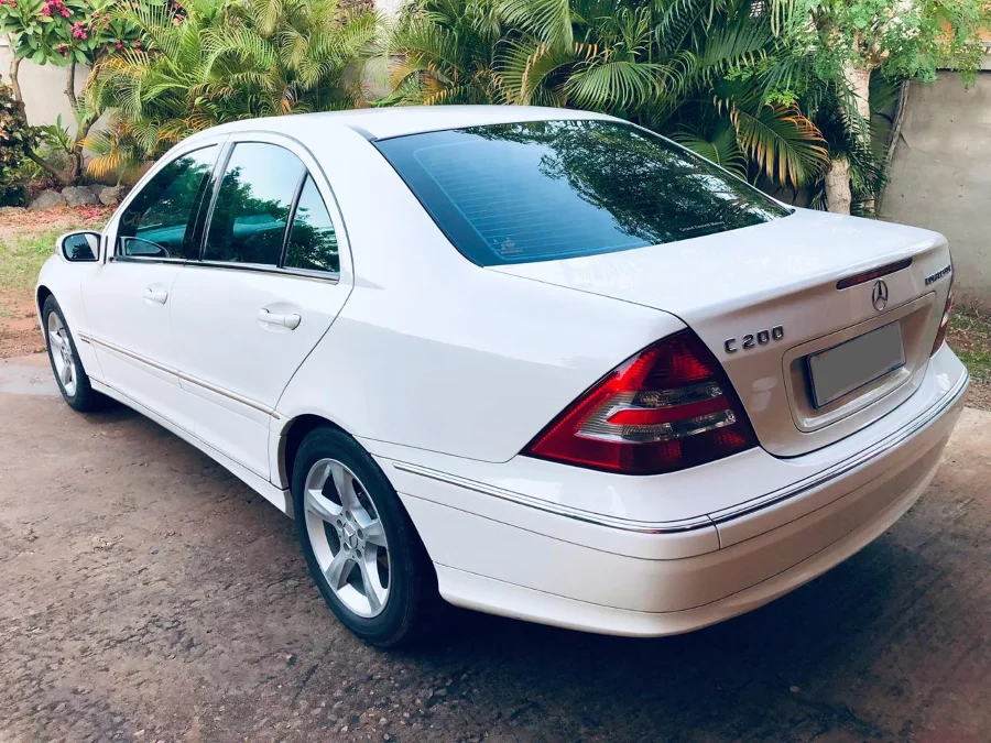 Used 2005 Mercedes-Benz C-Class C200 Kompressor Avantgarde - Private Seller Used 2005 Mercedes-Benz C-Class C200 Kompressor Avantgarde - Private Seller