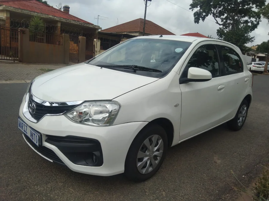 Used 2018 Toyota Etios hatch 1.5 Sprint - Wariz Auto Used 2018 Toyota Etios hatch 1.5 Sprint - Wariz Auto