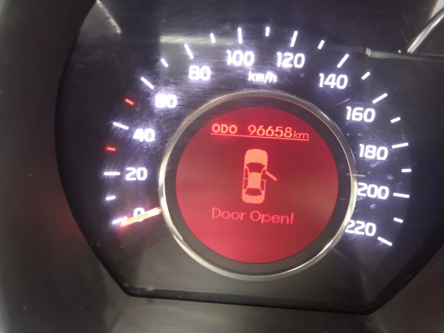 Used 2015 Kia Rio hatch 1.4 Tec - Wariz Auto Used 2015 Kia Rio hatch 1.4 Tec - Wariz Auto