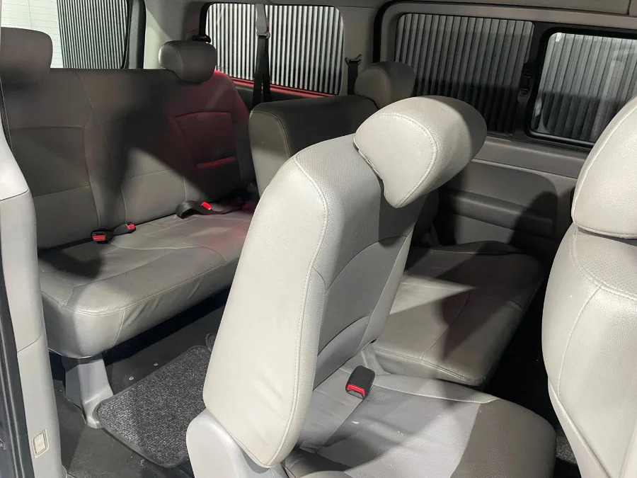 Used 2016 Hyundai H-1 2.5VGTi bus GLS - Sollys Car Sales