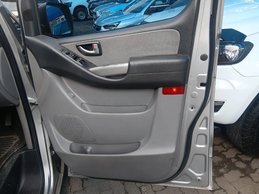 Used 2016 Hyundai H-1 2.5VGTi panel van - Bisi Motors