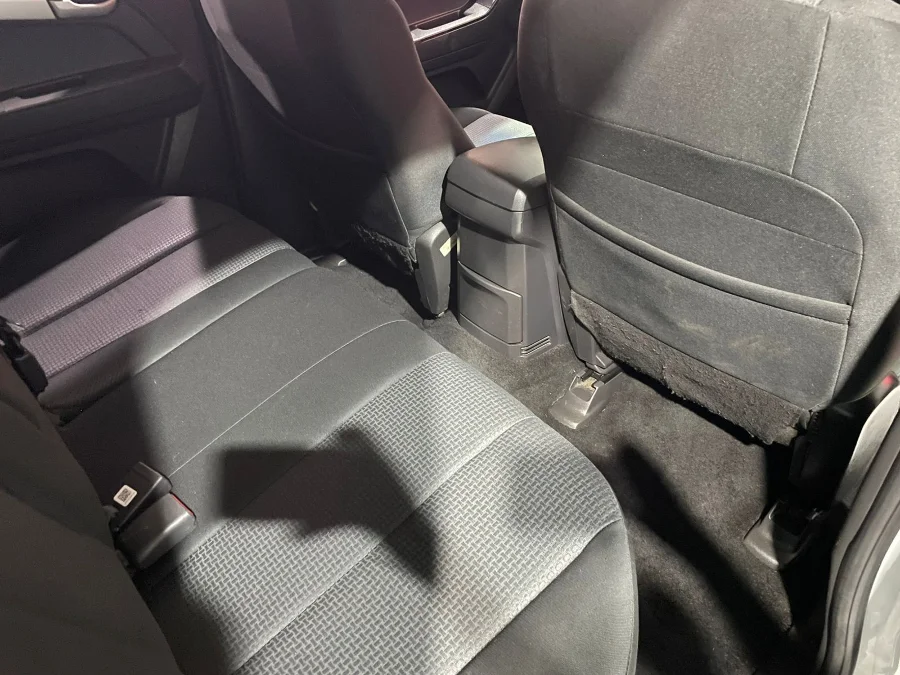 Used 2015 Isuzu KB 300D-Teq double cab 4x4 LX - Sollys Car Sales Used 2015 Isuzu KB 300D-Teq double cab 4x4 LX - Sollys Car Sales