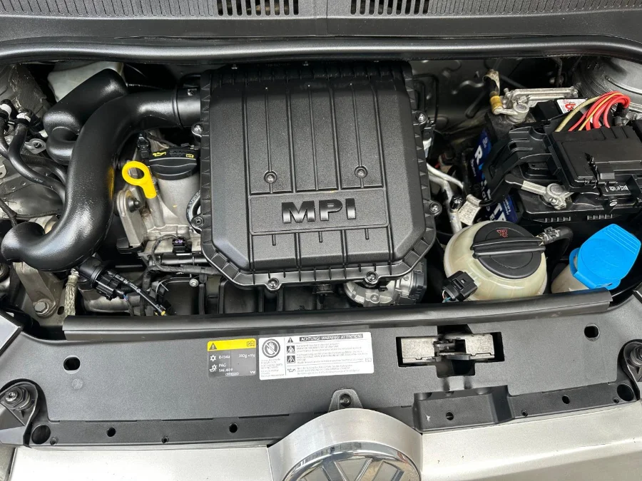 Used 2015 Volkswagen up! club up! 3-door 1.0 - Kondakov Cars