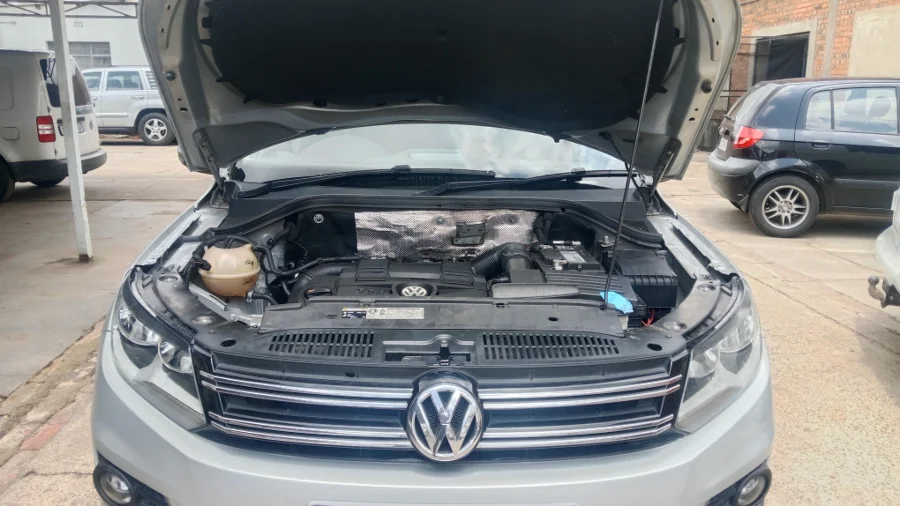 Used 2013 Volkswagen Tiguan 2.0TSI Sport&Style 4Motion auto - CS Motors Used 2013 Volkswagen Tiguan 2.0TSI Sport&Style 4Motion auto - CS Motors