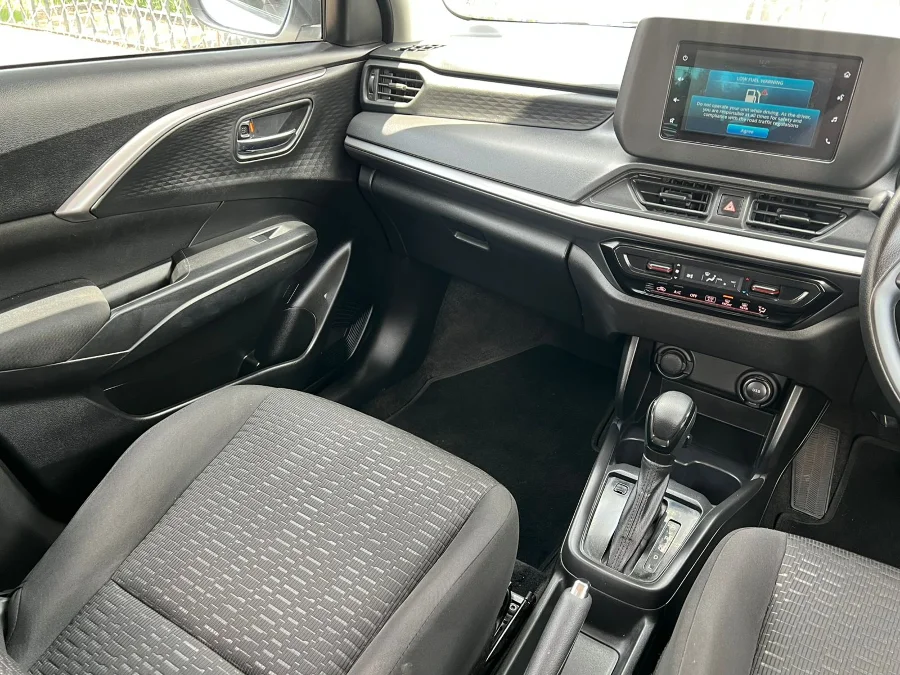 Used 2025 Suzuki Swift 1.2 GL+ auto - THE GLEN CARZ