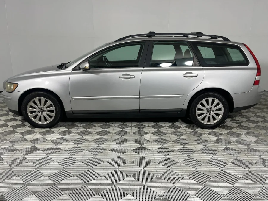 Used 2005 Volvo V50 2.4i - WeBuyCars Richmond