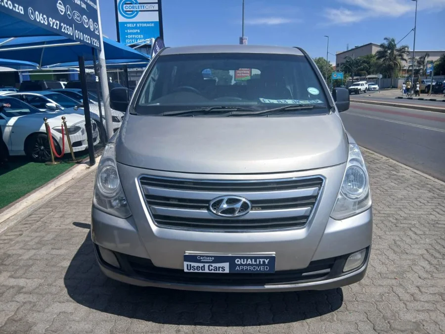 Used 2016 Hyundai H-1 2.5VGTi bus GLS - Carbase Auto