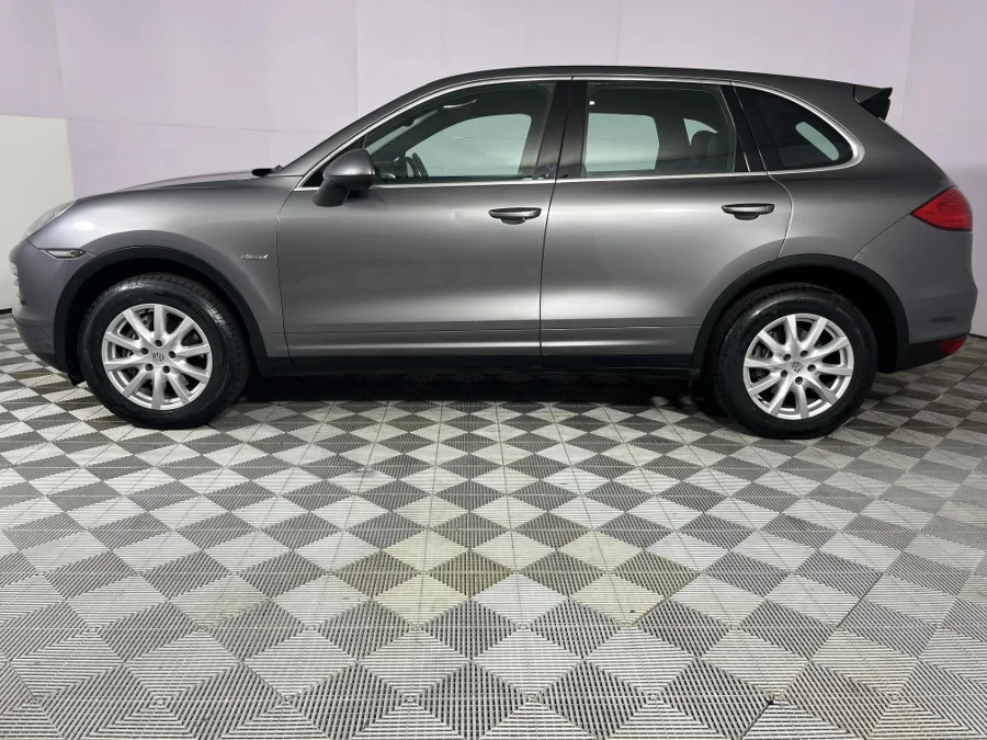 Used 2012 Porsche Cayenne diesel - WeBuyCars Richmond