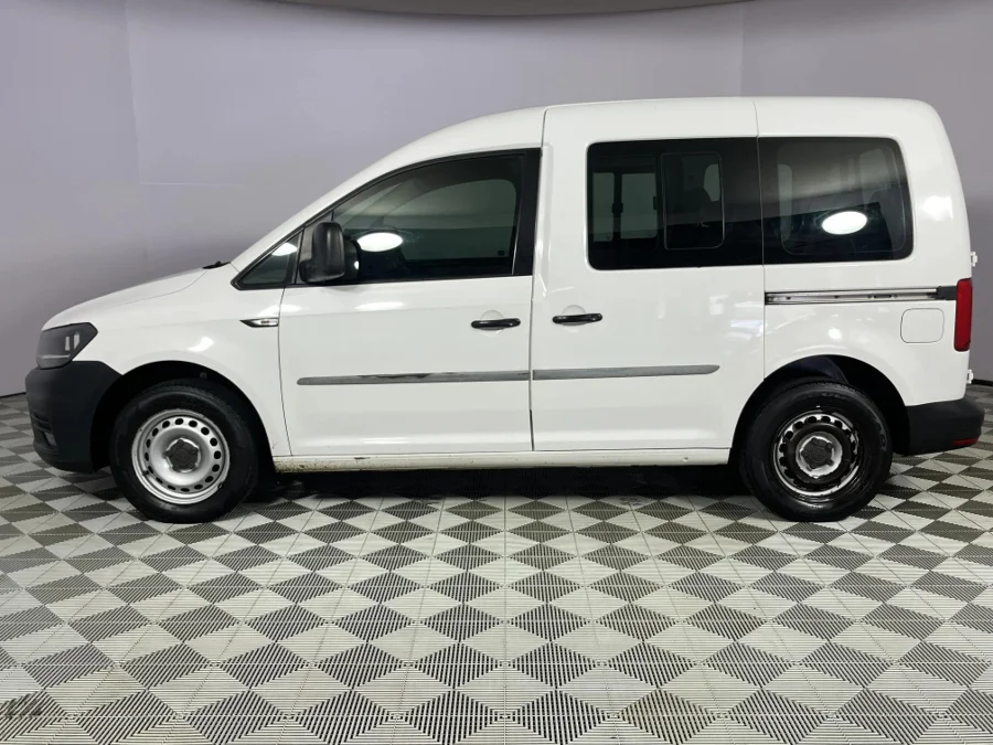 Used 2018 Volkswagen Caddy 1.6 crew bus - WeBuyCars Durban Used 2018 Volkswagen Caddy 1.6 crew bus - WeBuyCars Durban